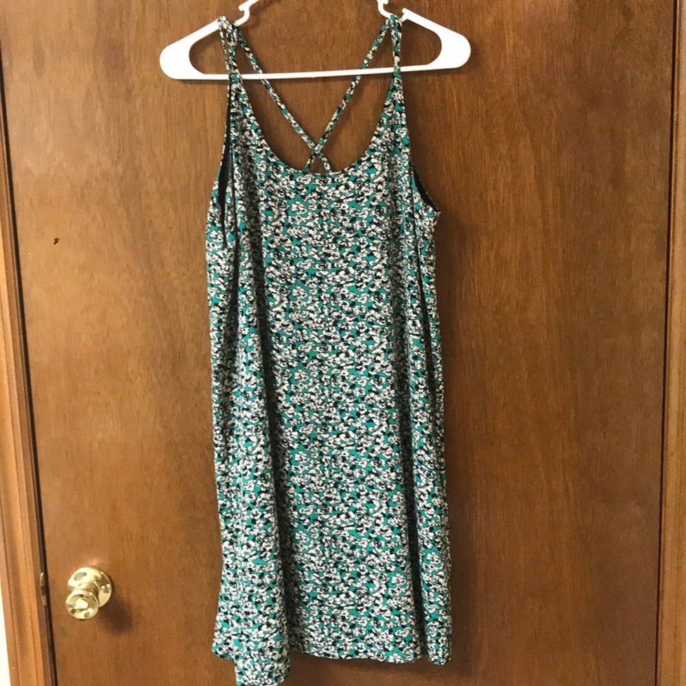 Green Summer Dress, straps cross in the back